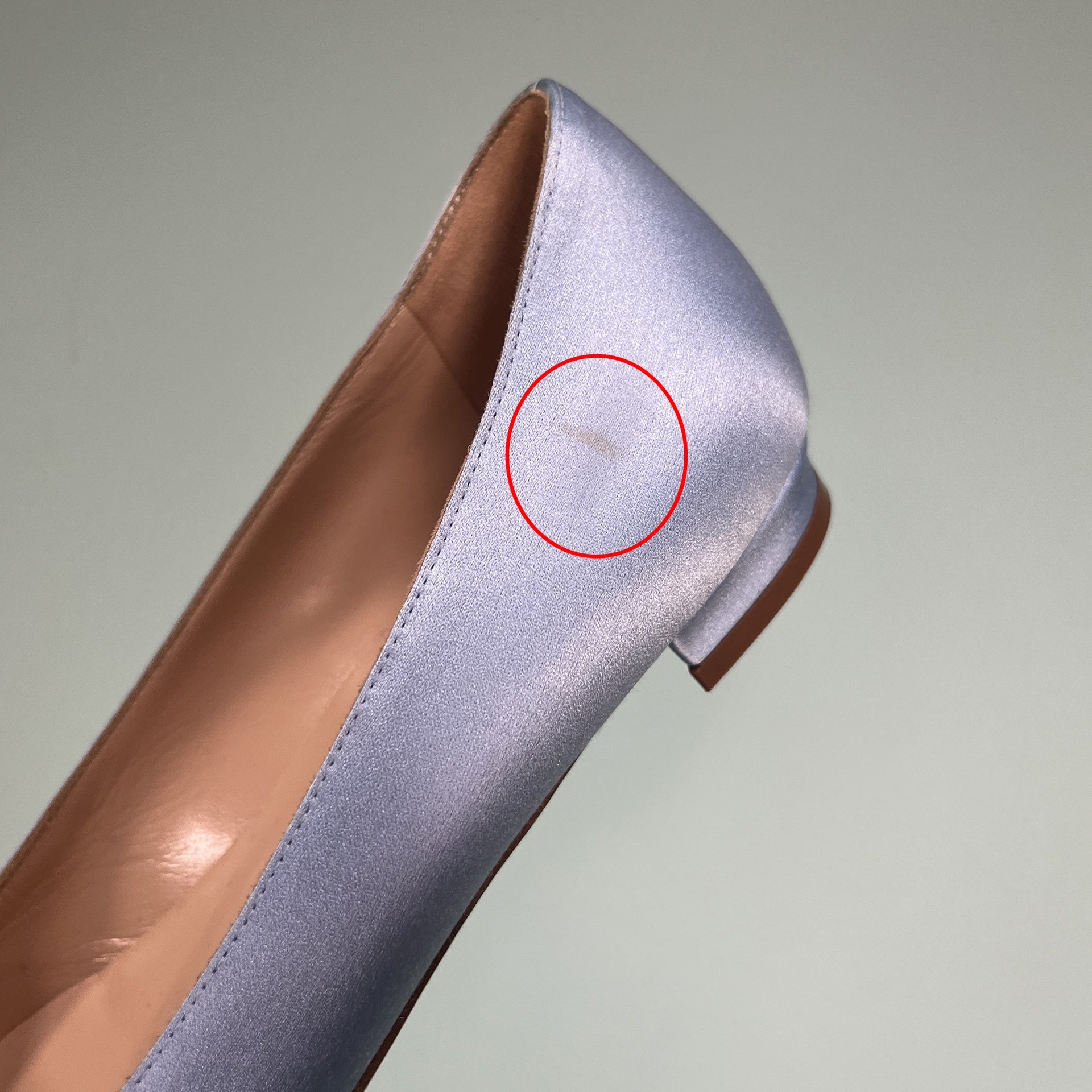Manolo Blahnik Hangisi Flats